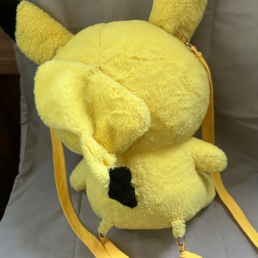 Pikatchu soft plush backpack